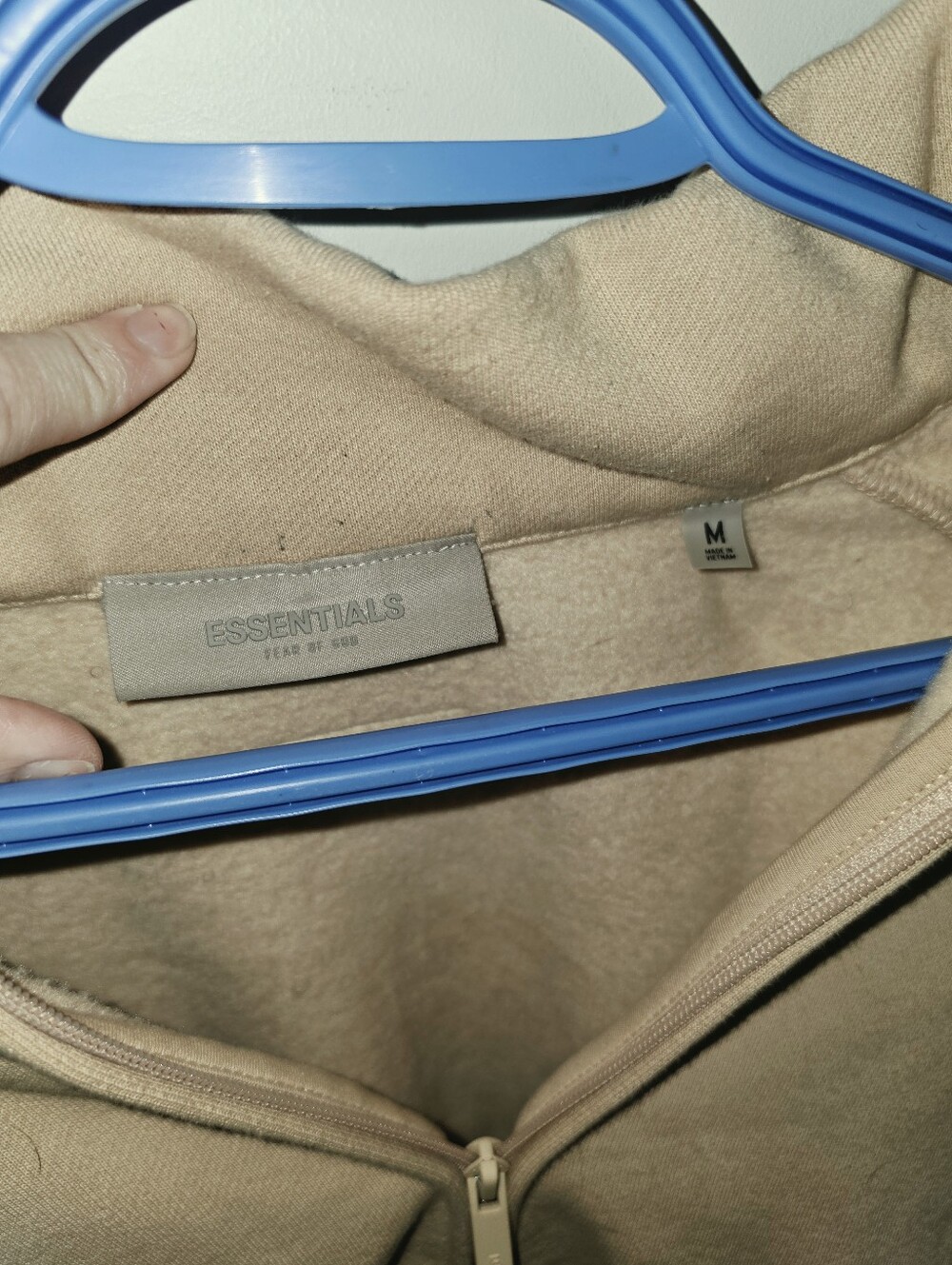 Women's Fear Of God Essentials Sand Full Zip Sweater Size M - Picture 5 of 9